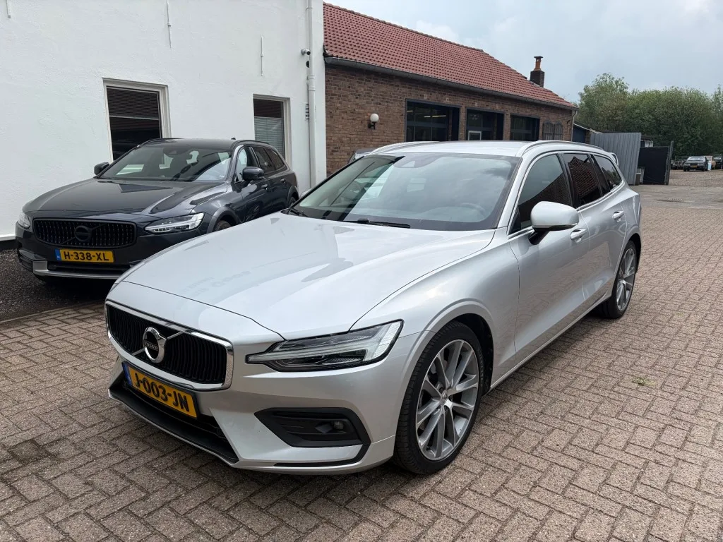 Volvo V60 (2020) — foto 1