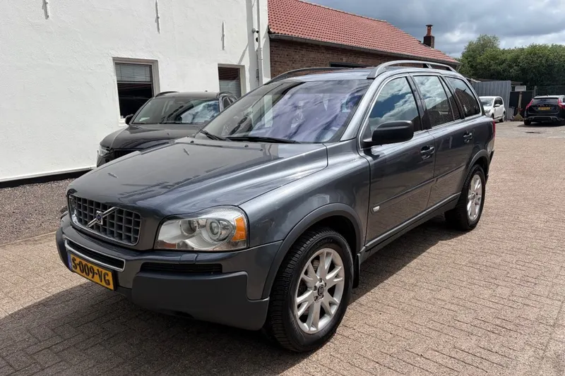 Volvo XC90 (2005)