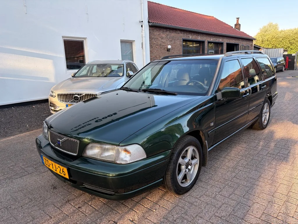 Volvo V70 (1999) — foto 1