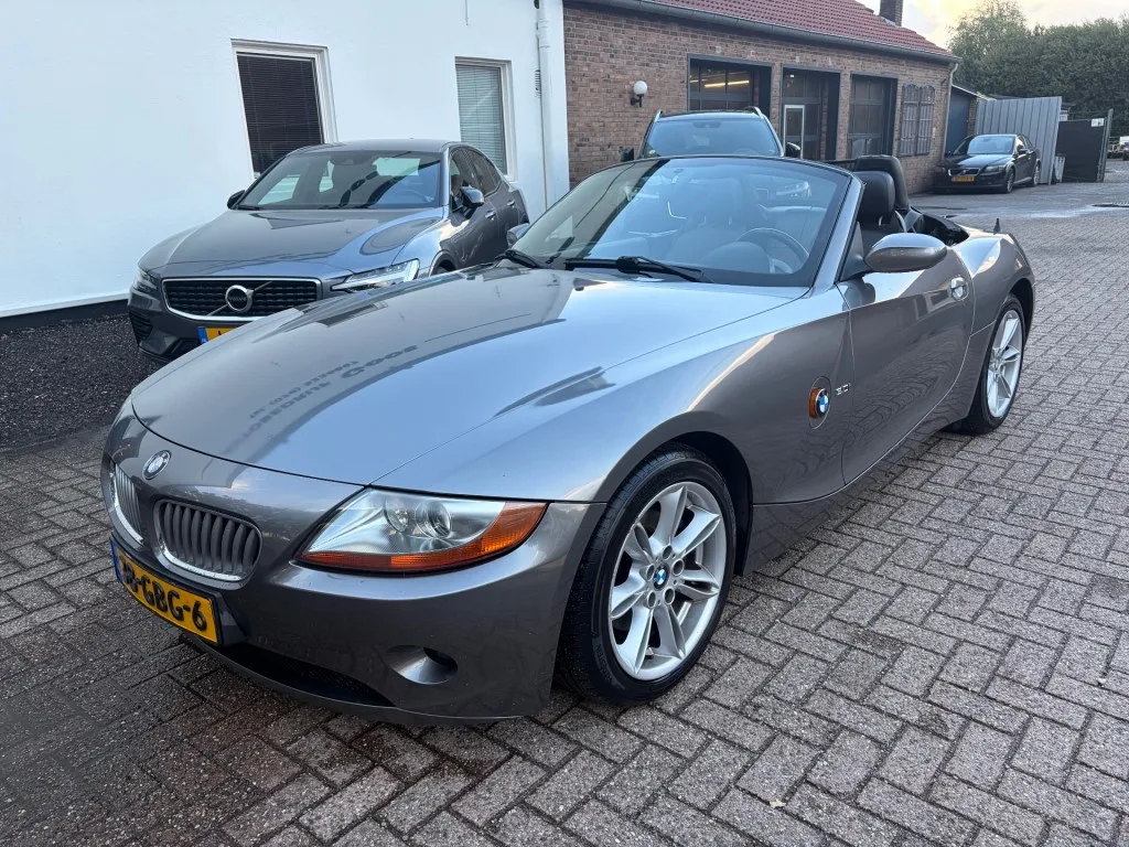 BMW Z4 (2003) — foto 1