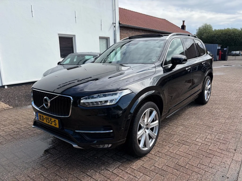 Volvo XC90 (2015) — foto 1