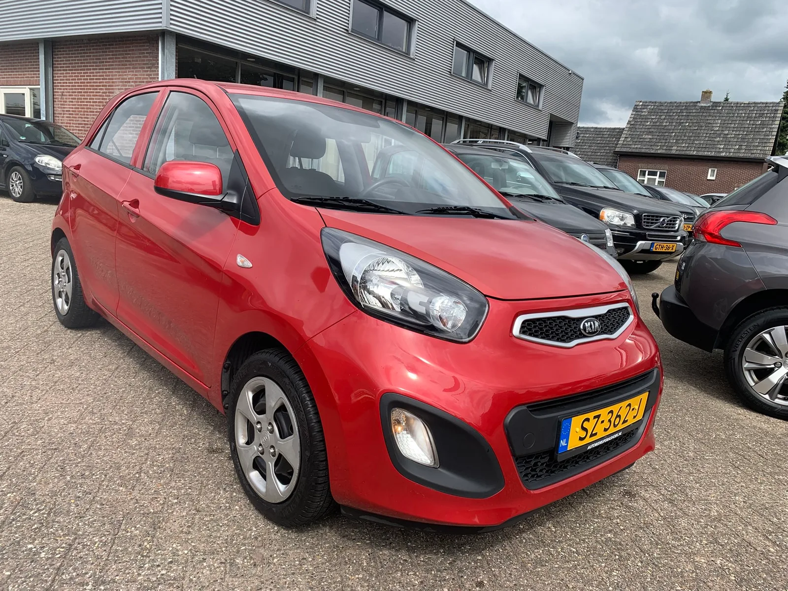 Kia Picanto (2015) — foto 1
