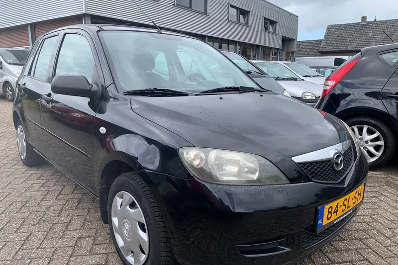 Mazda 2 (2006)