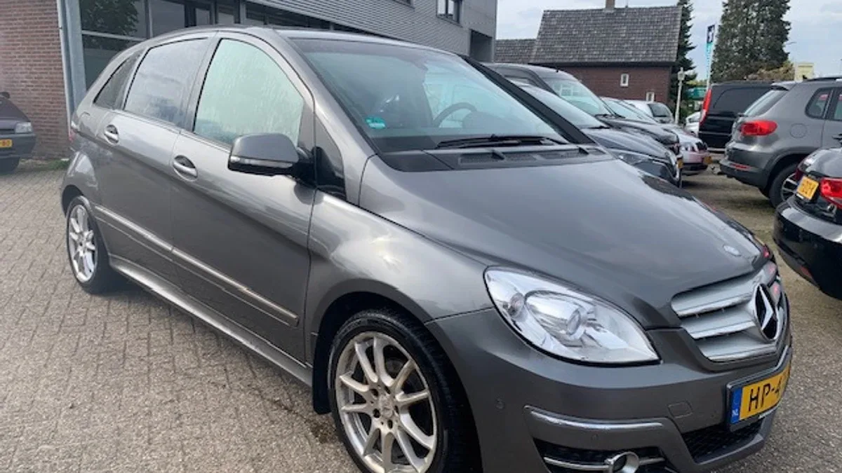 Mercedes-Benz B-Klasse (2008) — foto 1