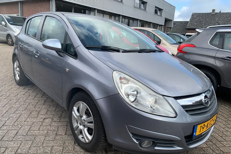 Opel Corsa (2009)
