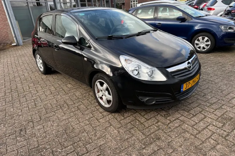 Opel Corsa (2009)