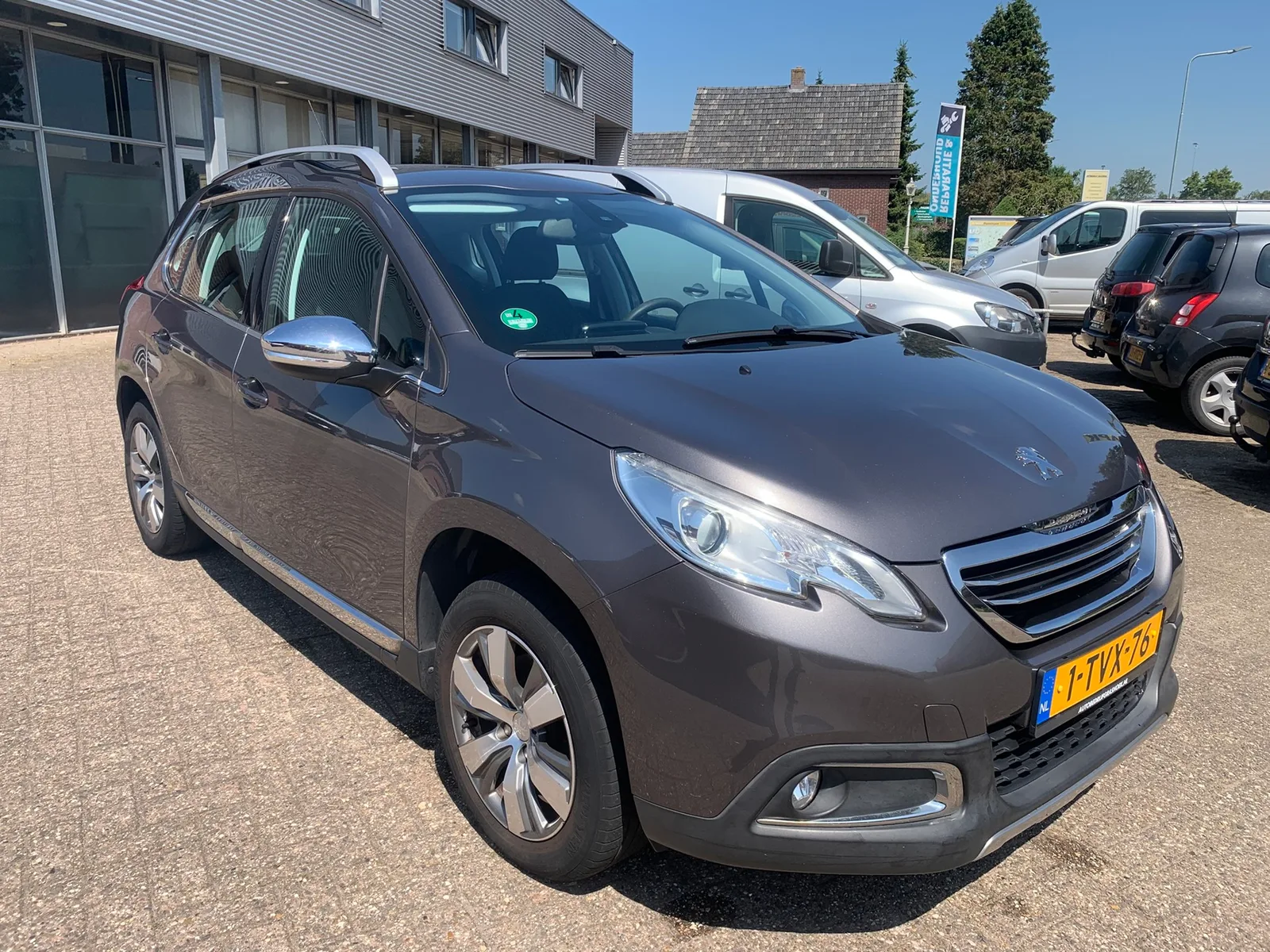 Peugeot 2008 (2014) — foto 1