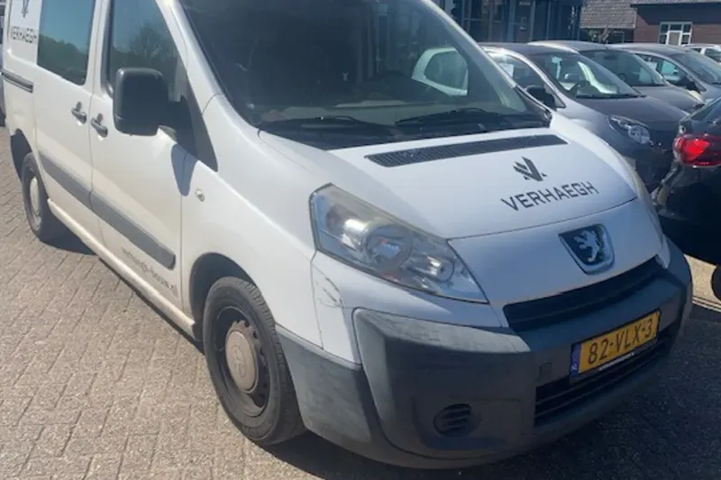 Peugeot Expert (2008)