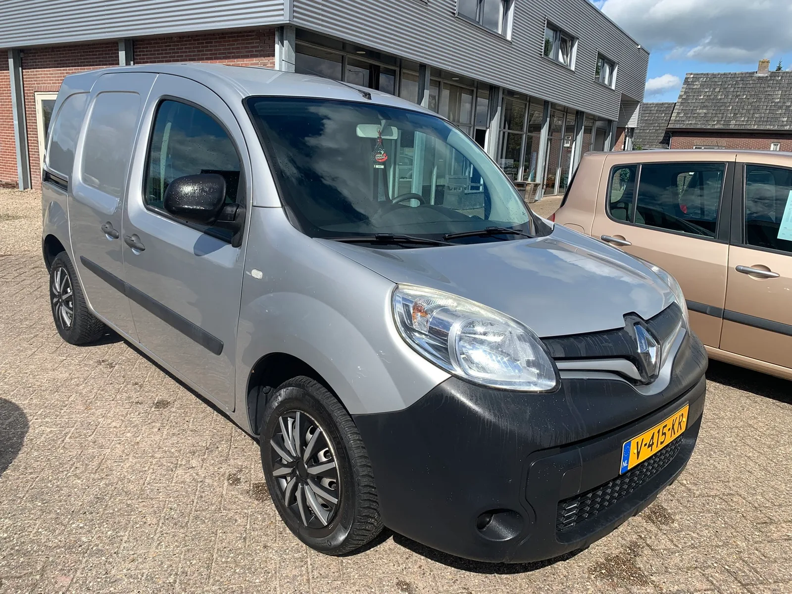 Renault Kangoo (2018) — foto 1