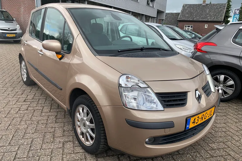 Renault Modus (2005)
