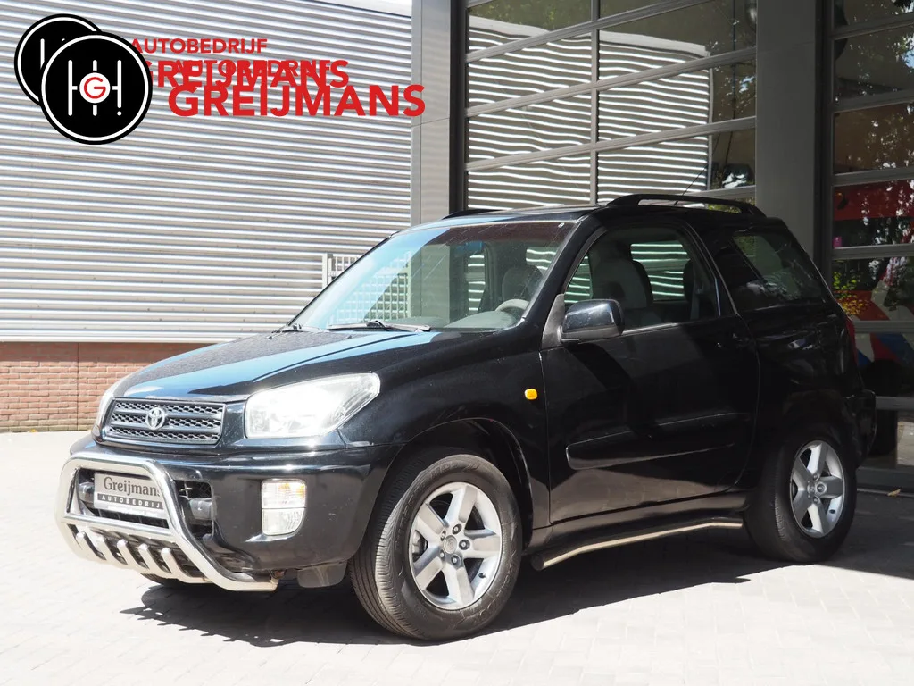 Toyota RAV4 (2002) — foto 1