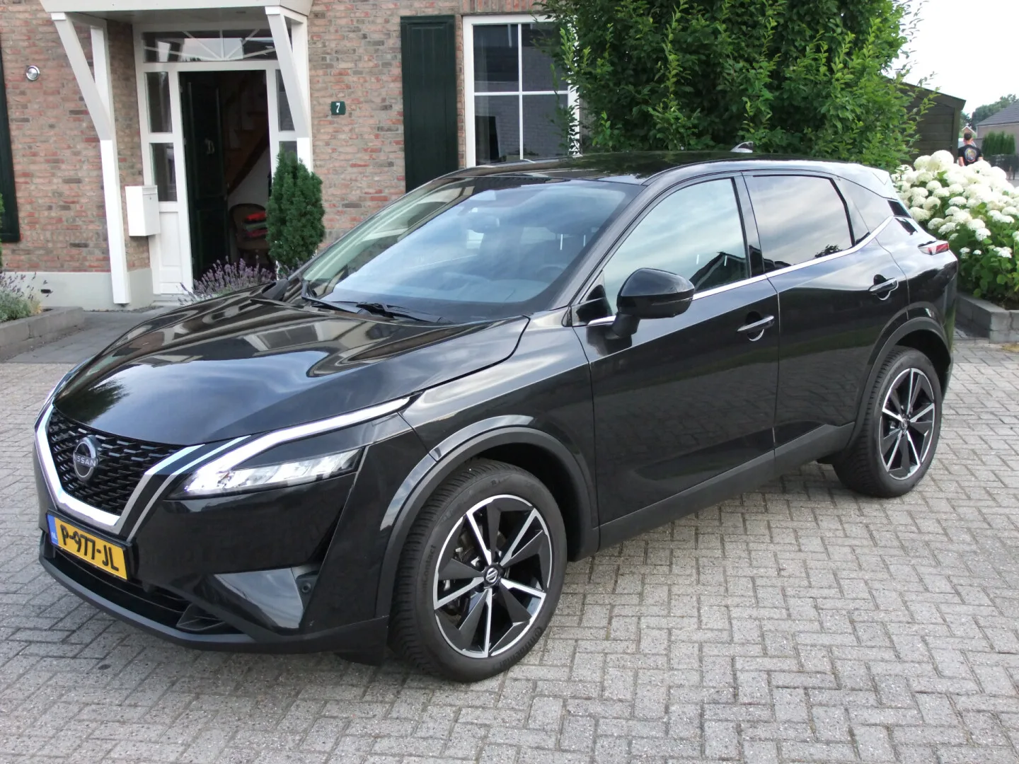 Nissan Qashqai (2022) — foto 1