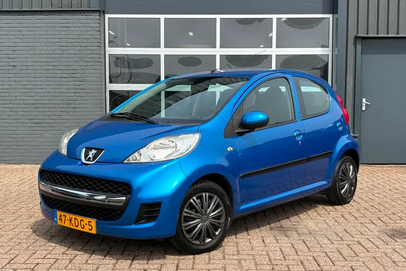 Peugeot 107 (2009)