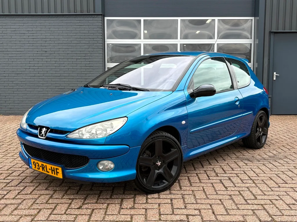 Peugeot 206 (2005) — foto 1