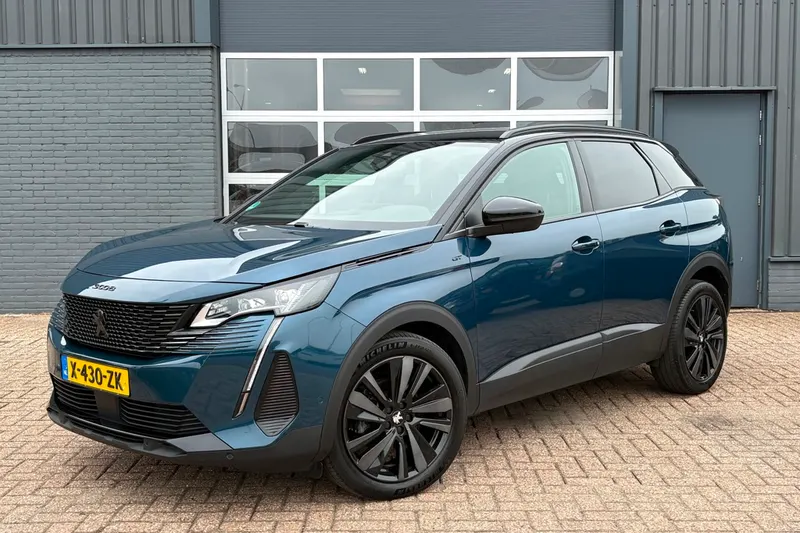 Peugeot 3008 (2023)