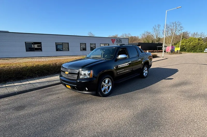 Chevrolet Avalanche (2012)