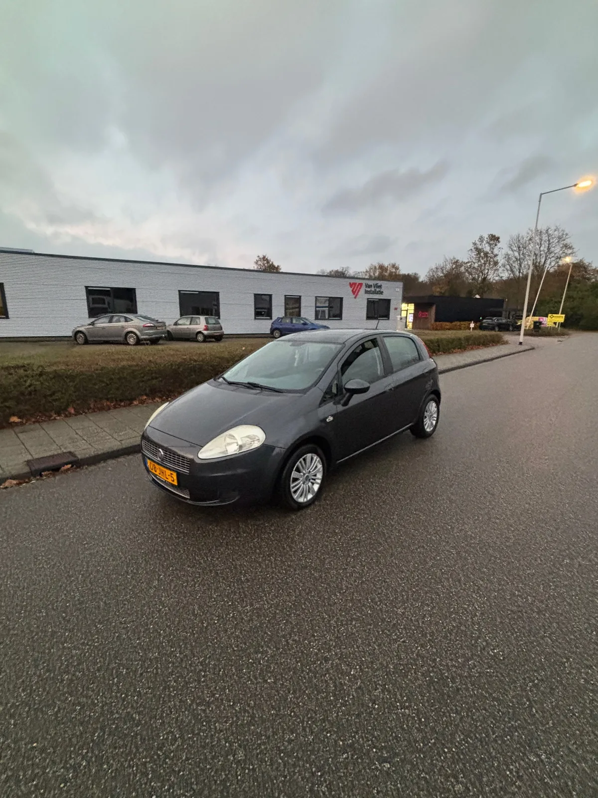 Fiat Grande Punto (2009) — foto 1