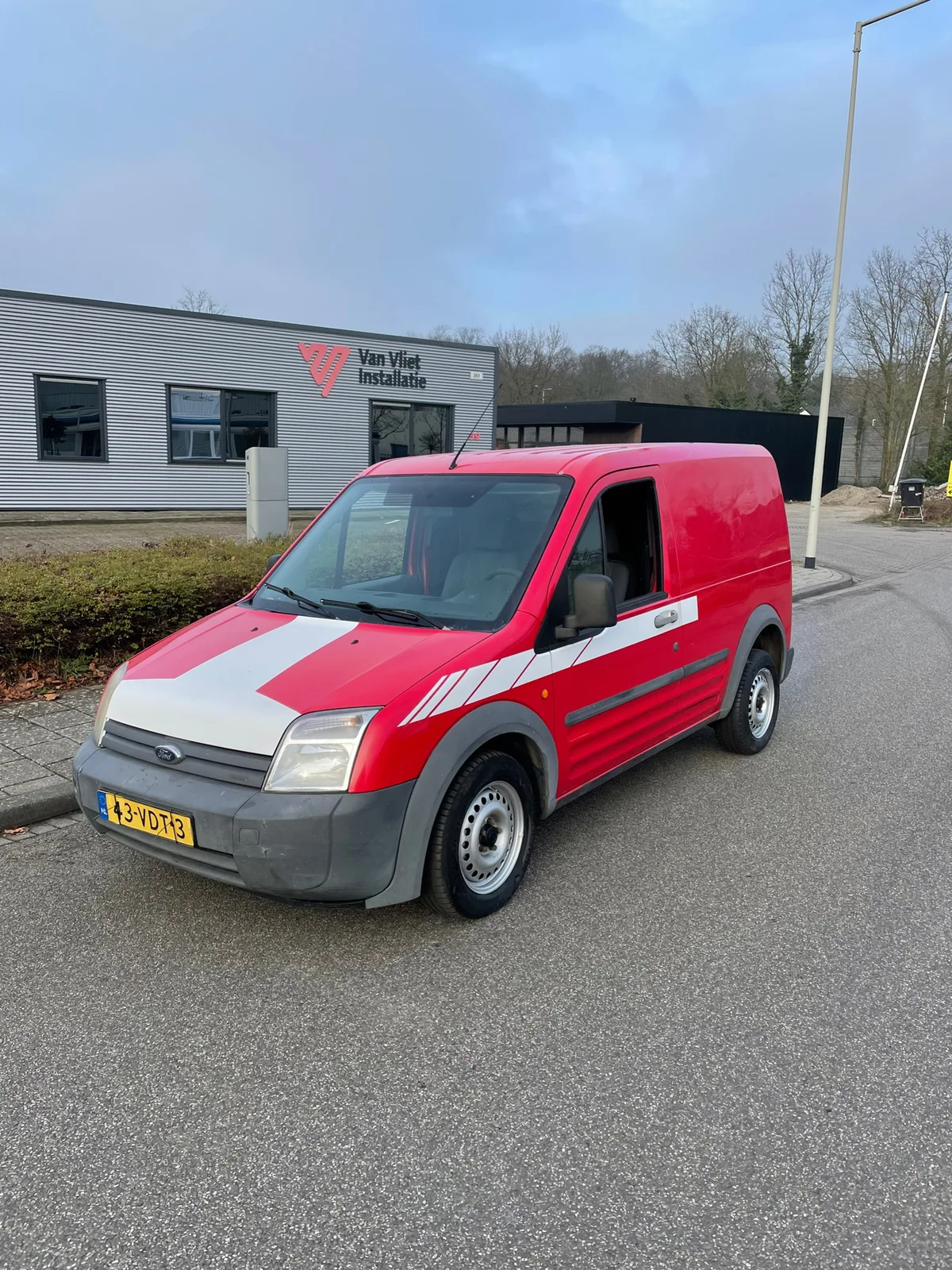Ford Transit Connect (2007) — foto 1