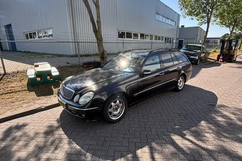 Mercedes-Benz E-Klasse (2005)