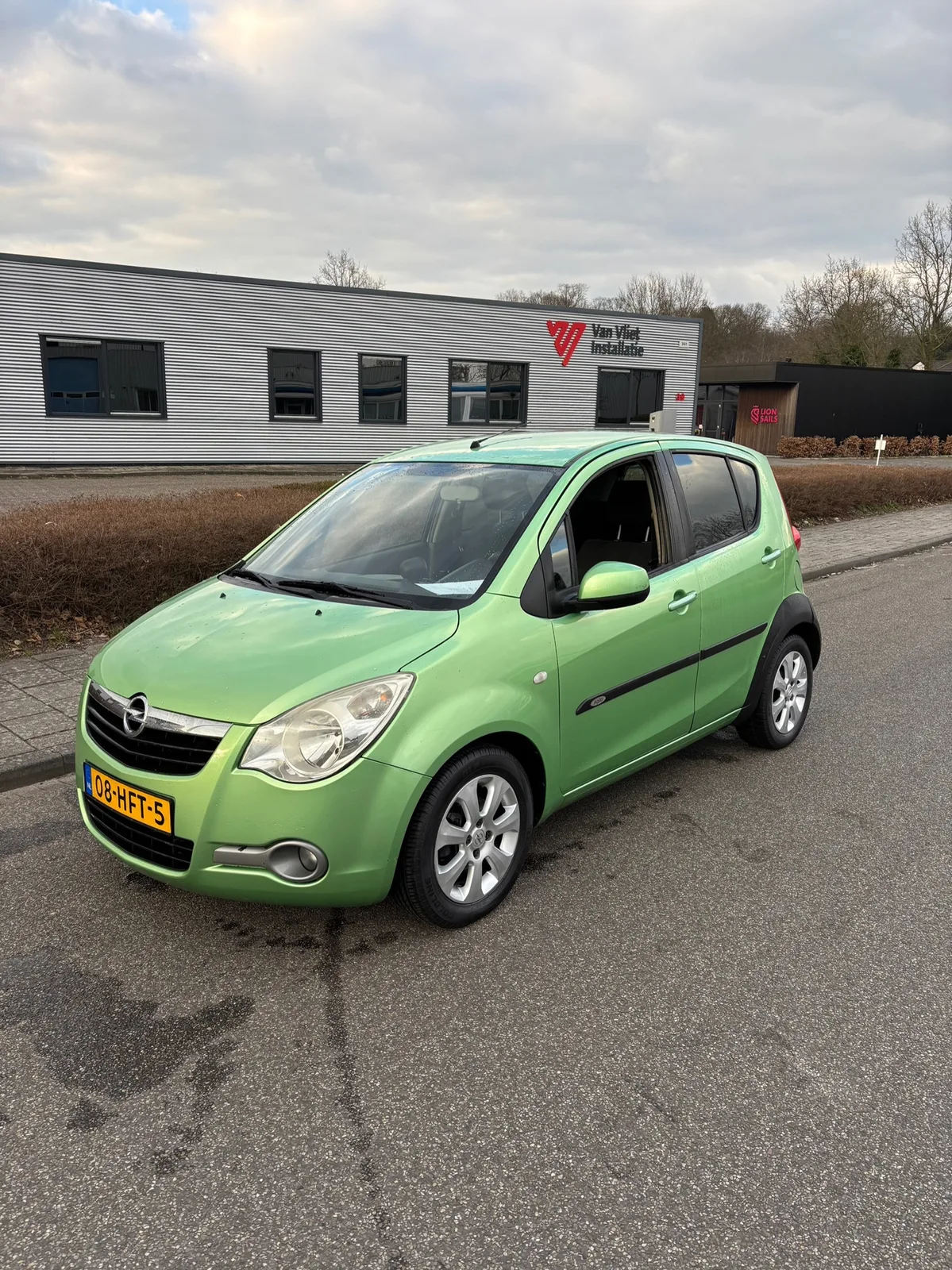 Opel Agila (2008) — foto 1