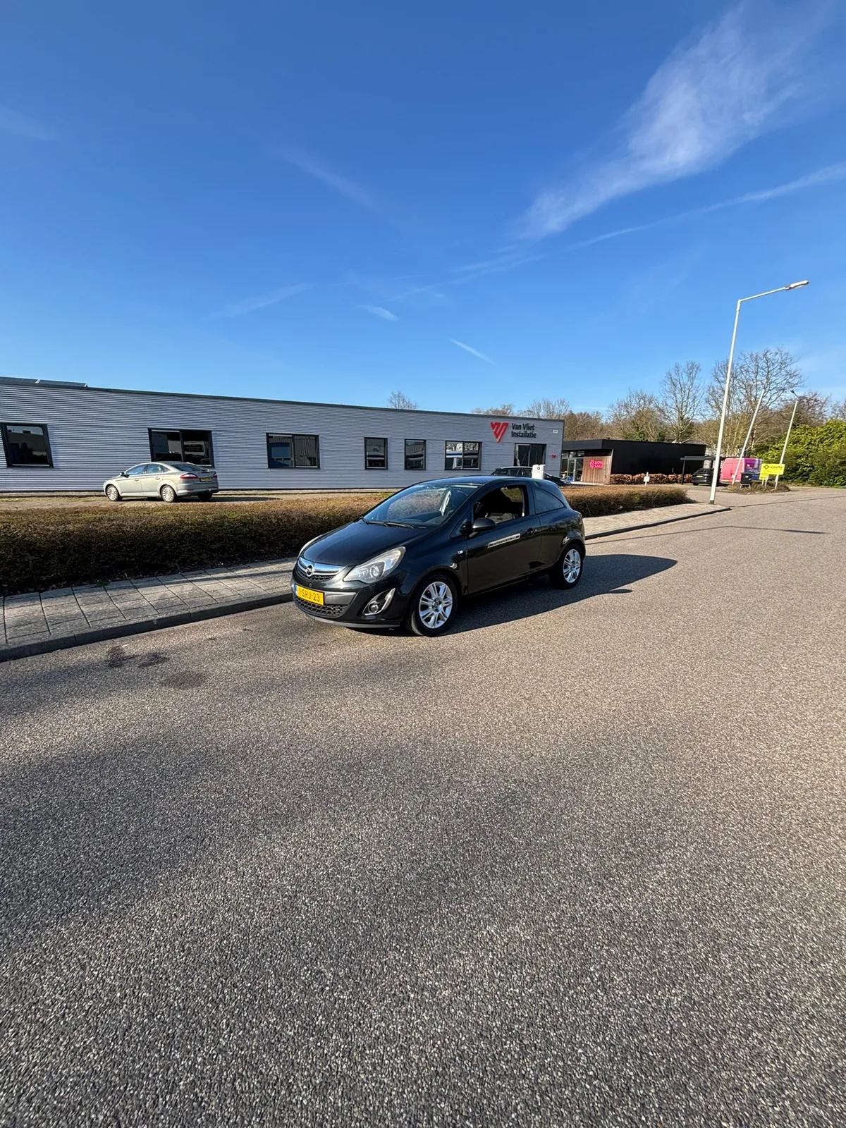 Opel Corsa (2013) — foto 1