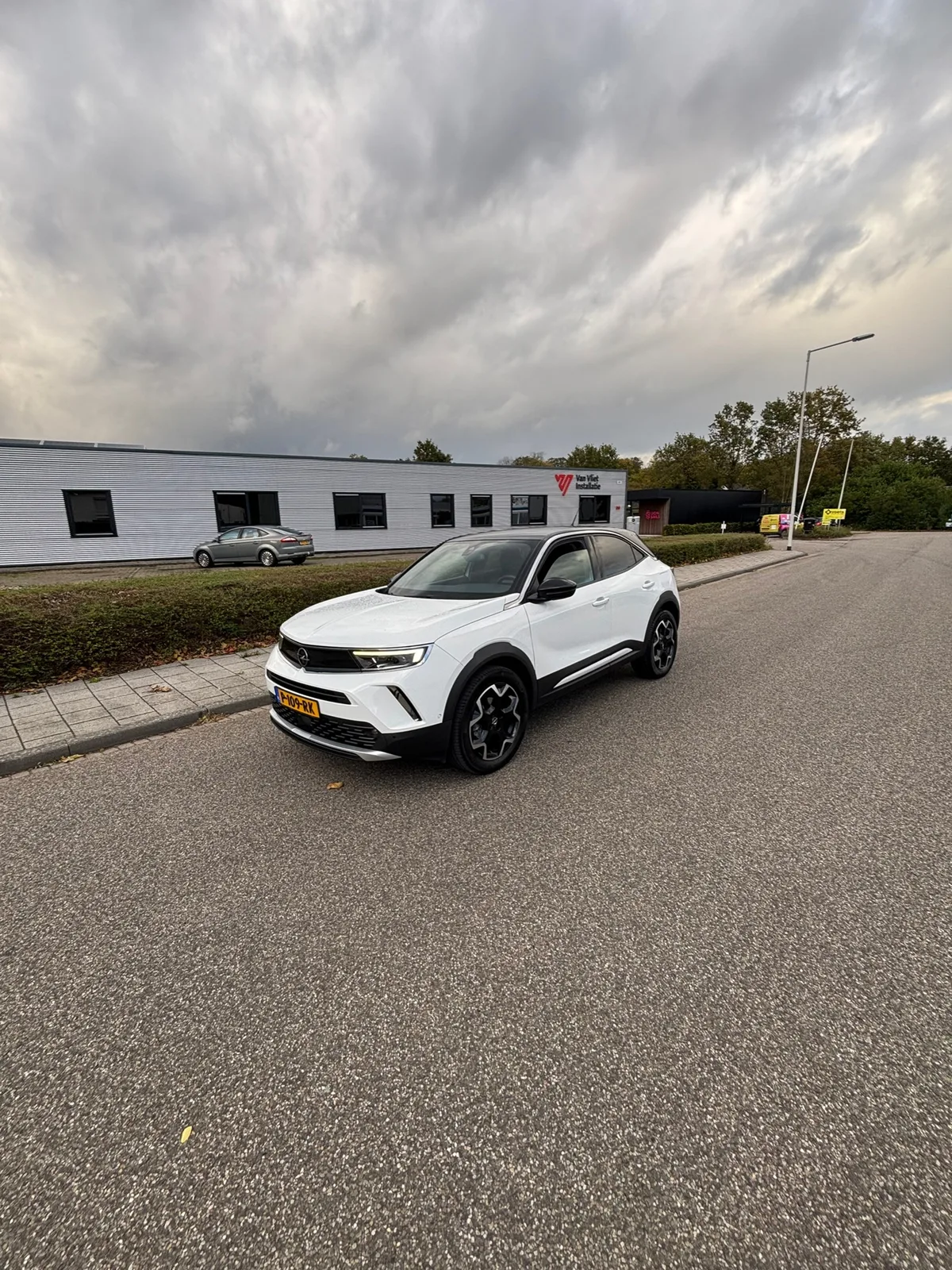 Opel Mokka (2021) — foto 1