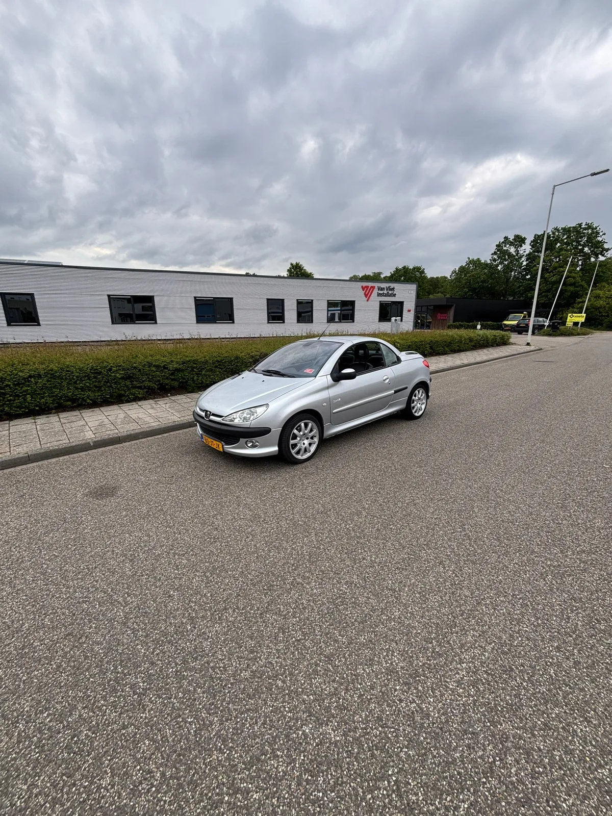 Peugeot 206 (2002) — foto 1