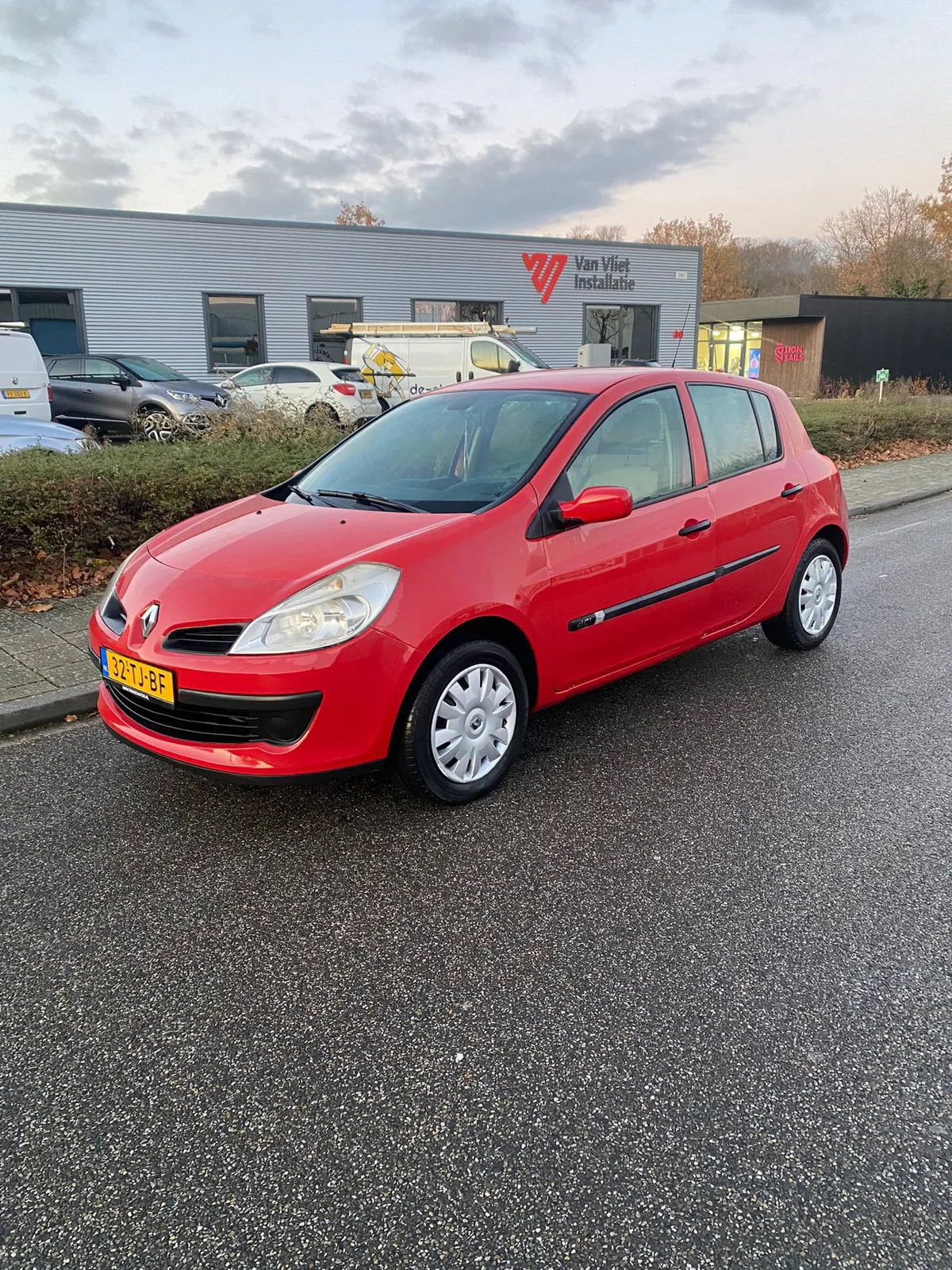 Renault Clio (2006) — foto 1