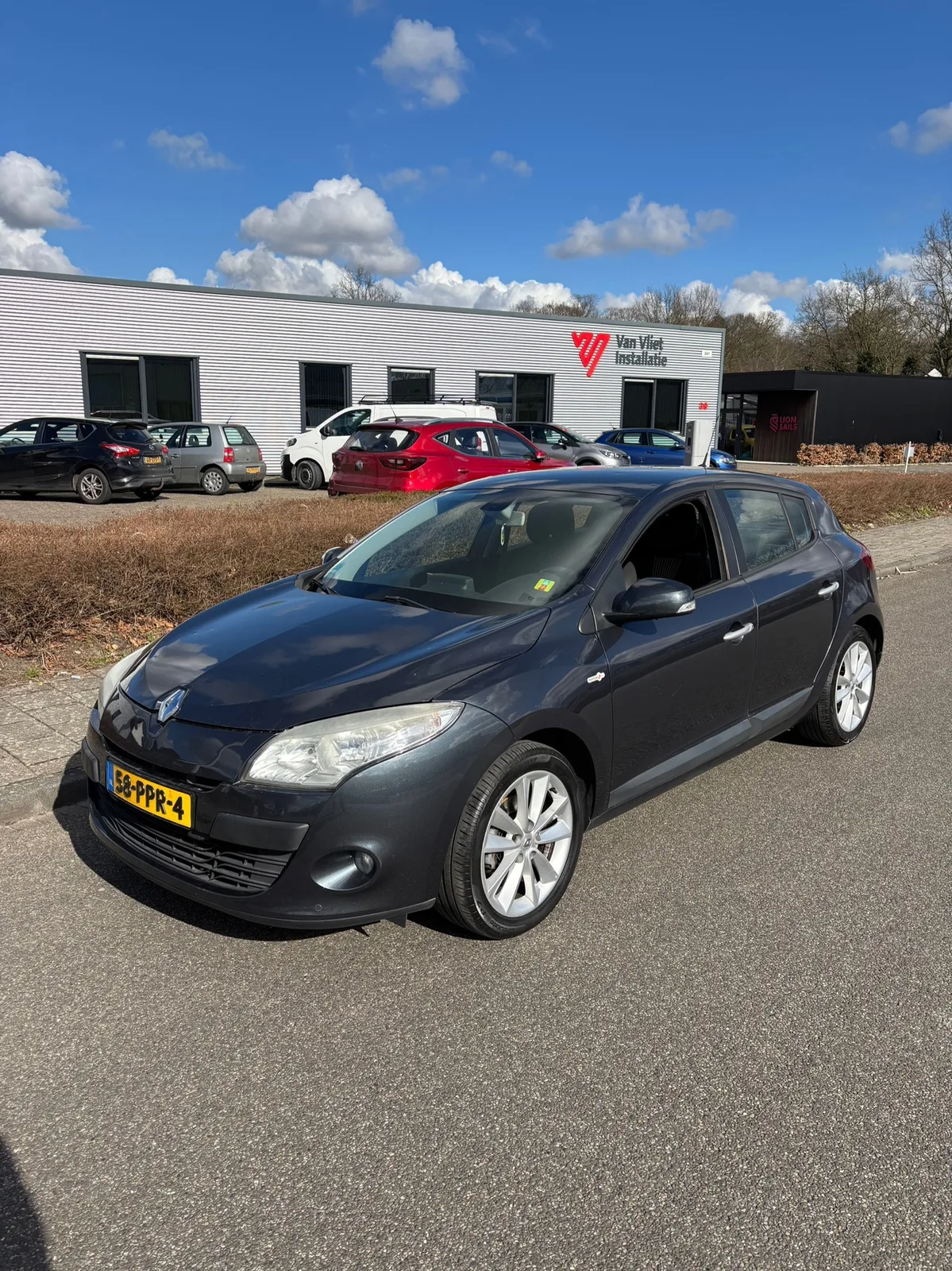 Renault Mégane (2011) — foto 1