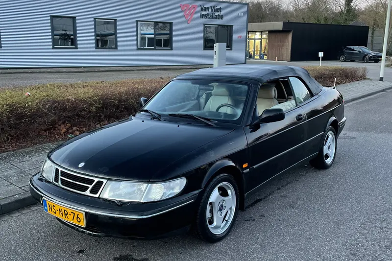 Saab 900 (1996)