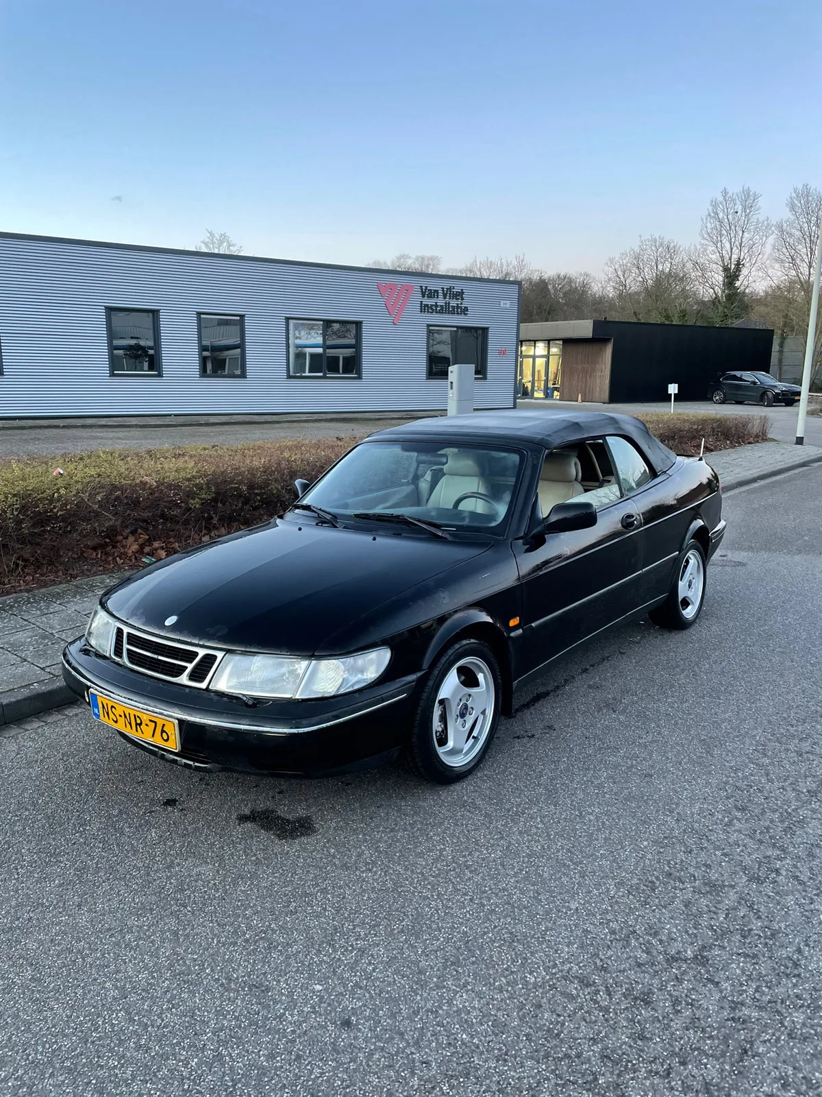 Saab 900 (1996) — foto 1