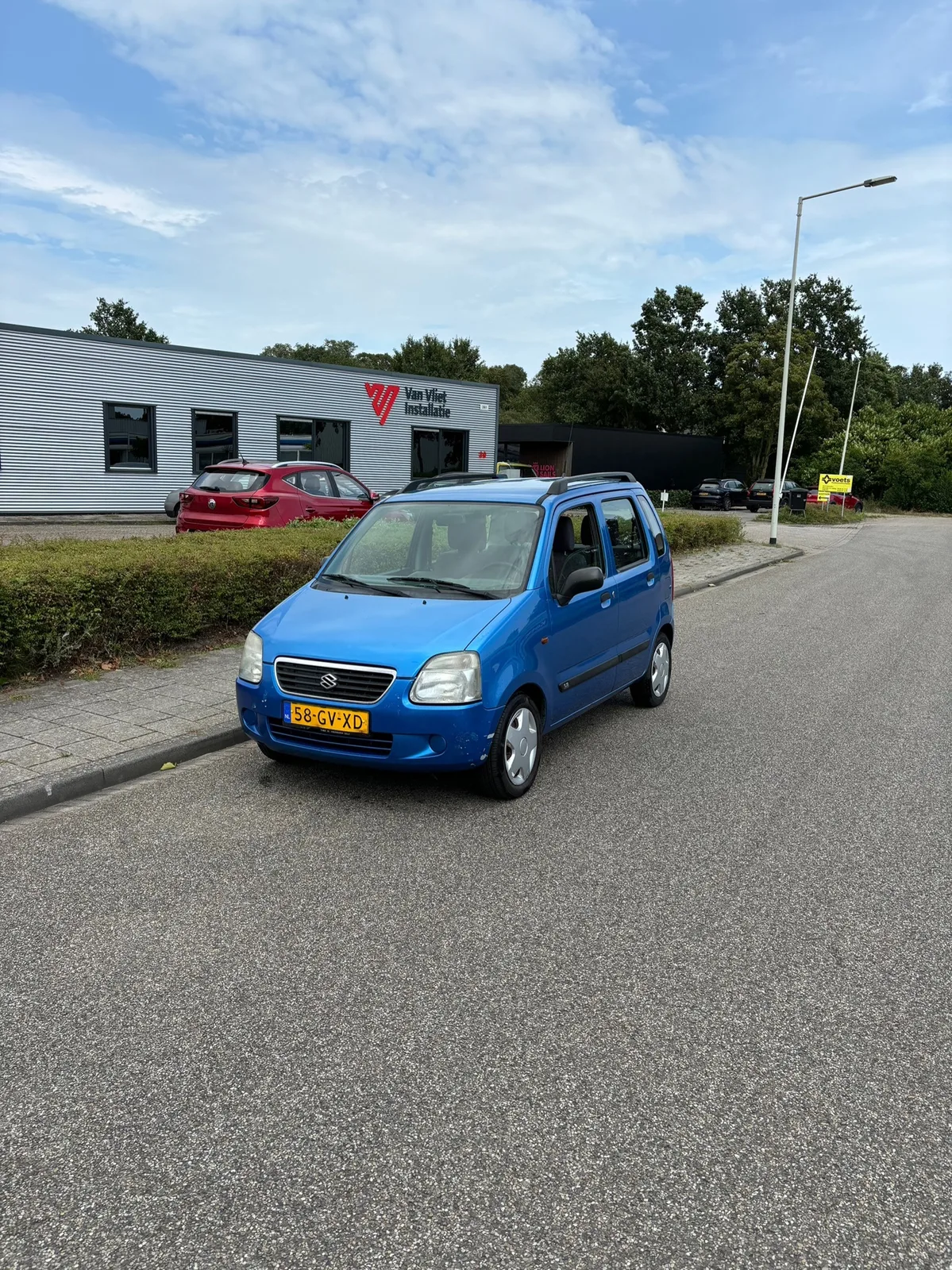 Suzuki Wagon R+ (2001) — foto 1