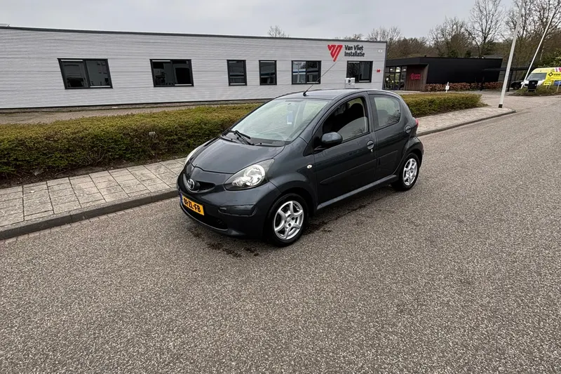 Toyota Aygo (2008)
