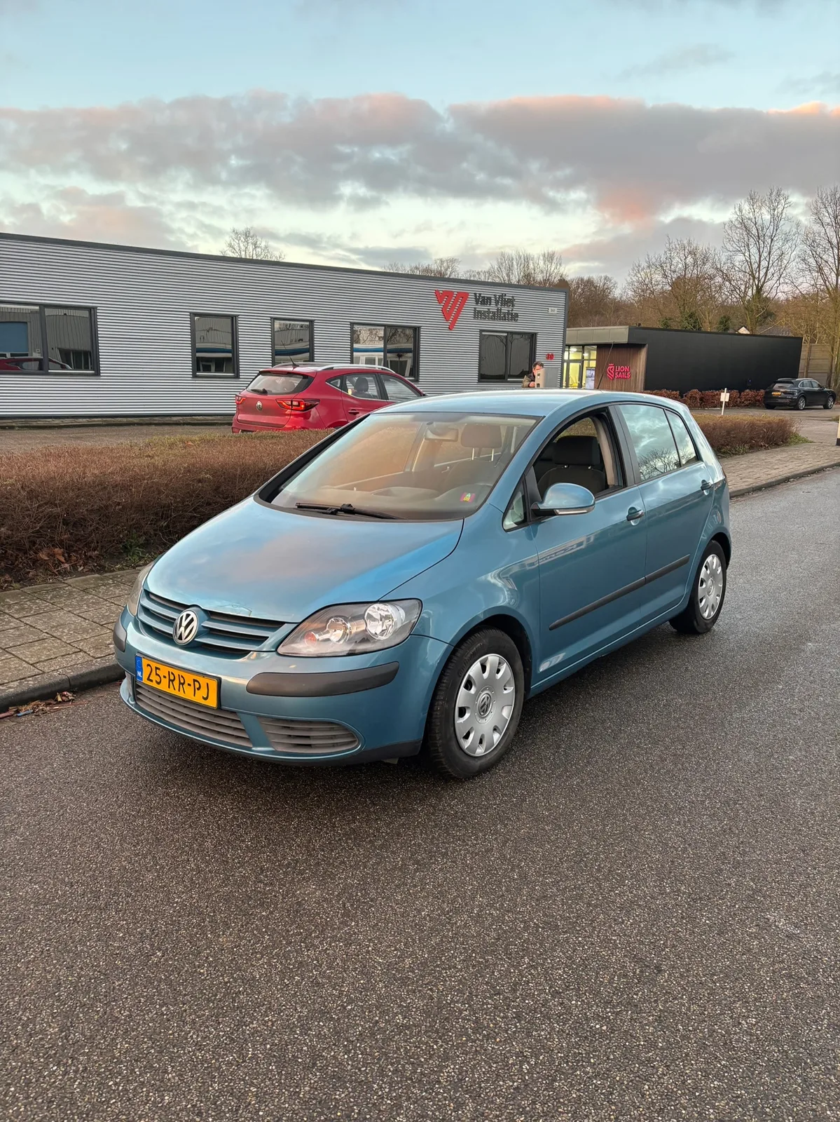 Volkswagen Golf Plus (2005) — foto 1