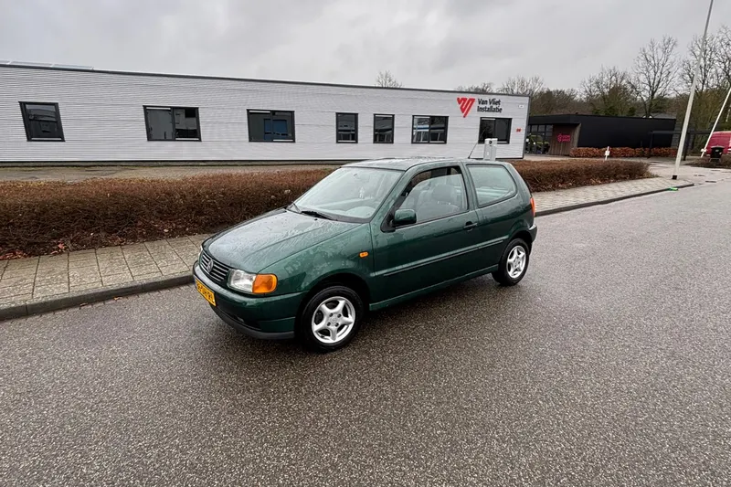 Volkswagen Polo (1999)