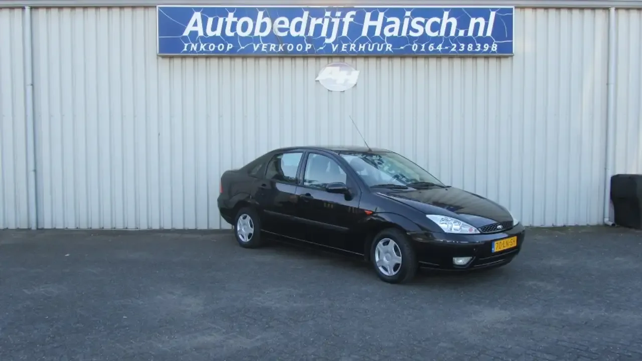 Ford Focus (2003) — foto 1