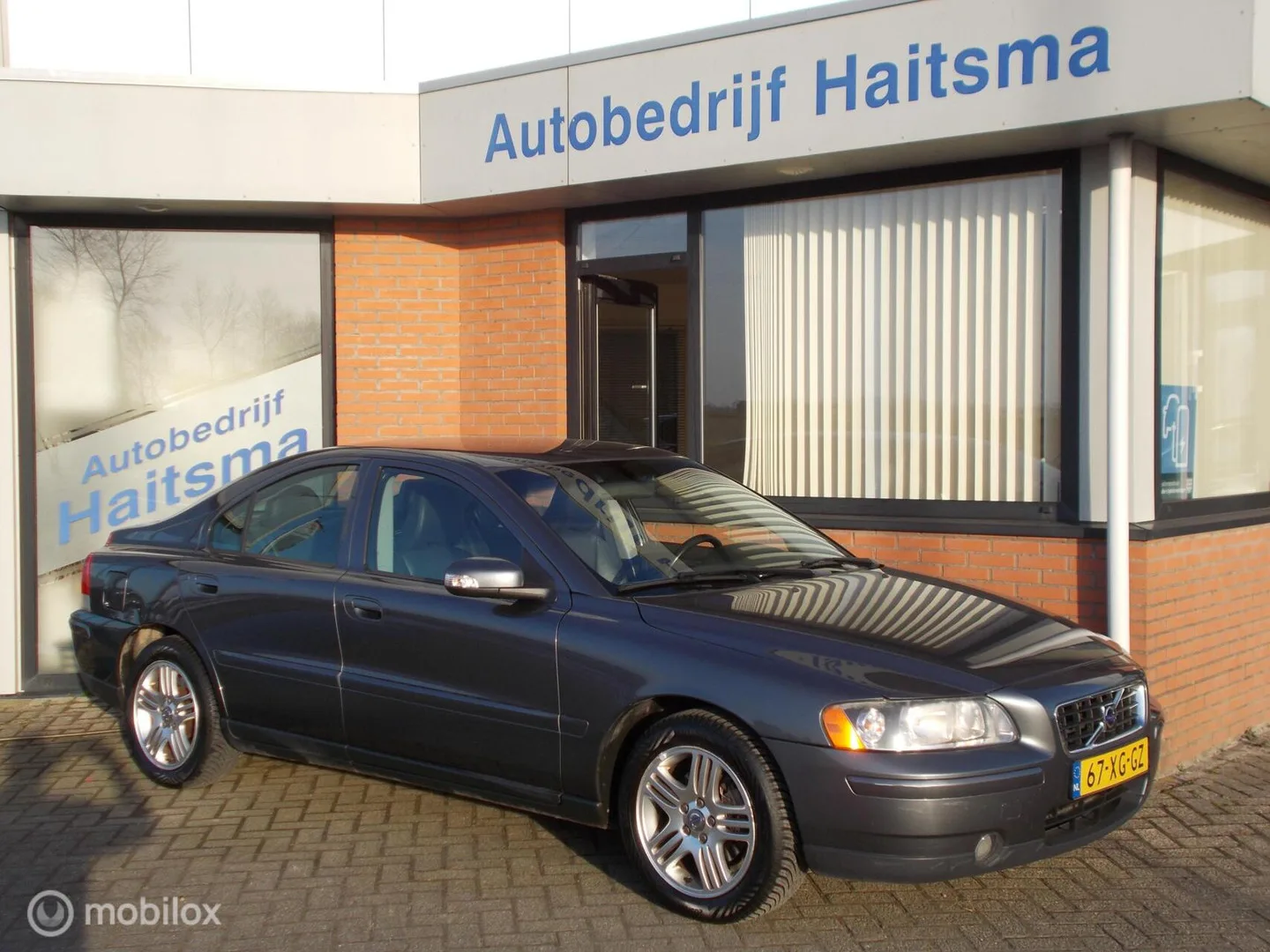 Volvo S60 (2007) — foto 1
