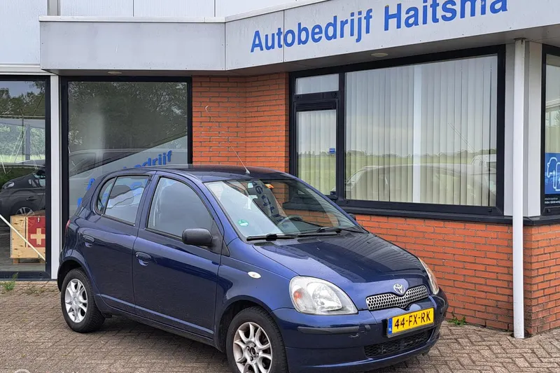 Toyota Yaris (2000)