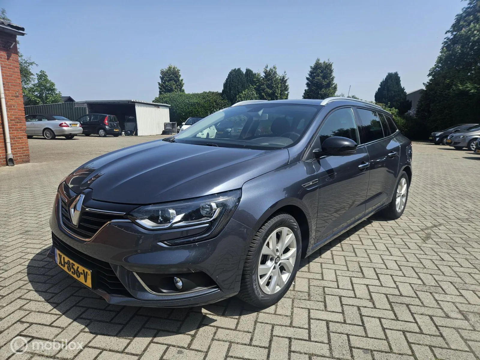 Renault Mégane (2019) — foto 1