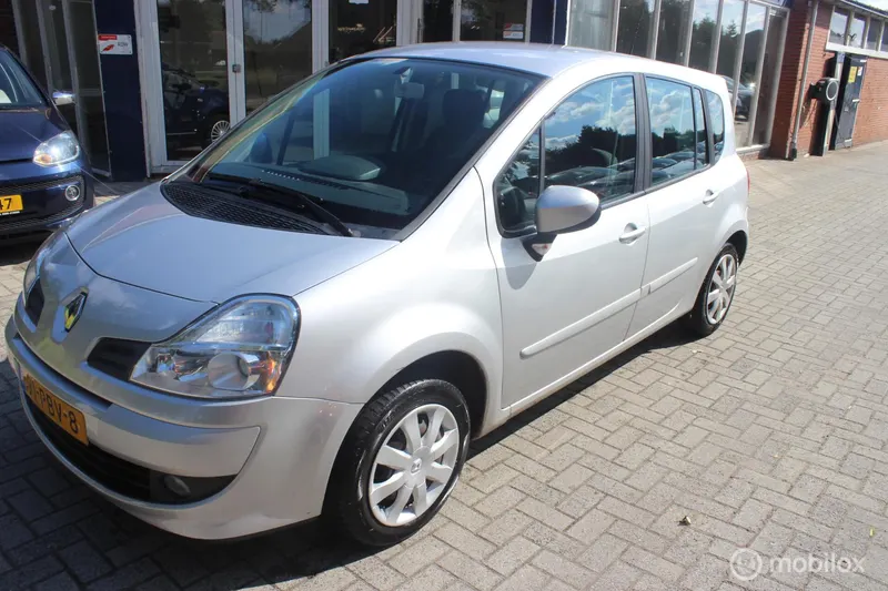 Renault Grand Modus (2011)