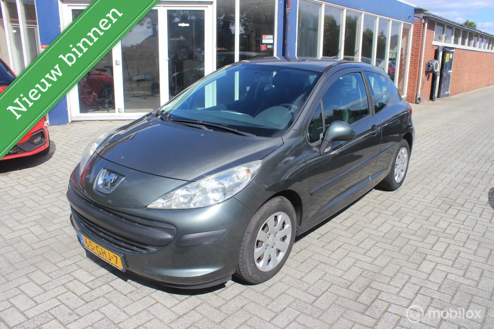 Peugeot 207 (2008) — foto 1