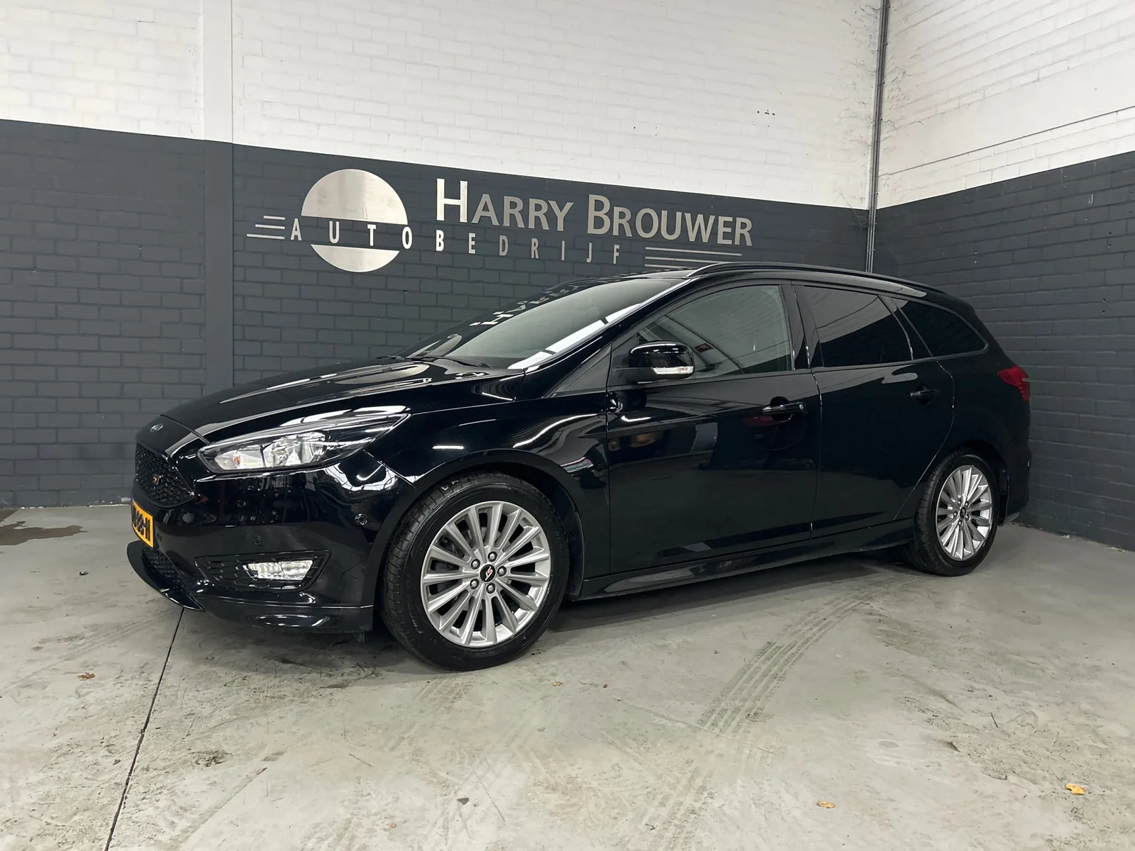 Ford Focus (2018) — foto 1