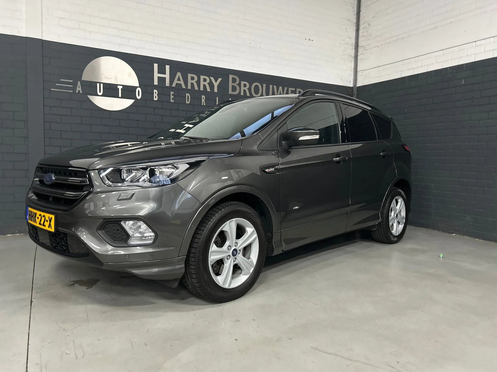 Ford Kuga (2018) — foto 1