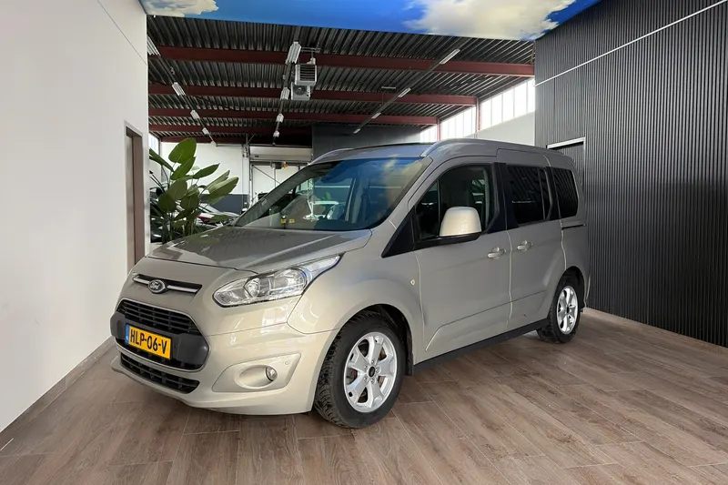 Ford Tourneo Connect (2016)