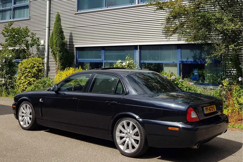 Jaguar XJ (2007)