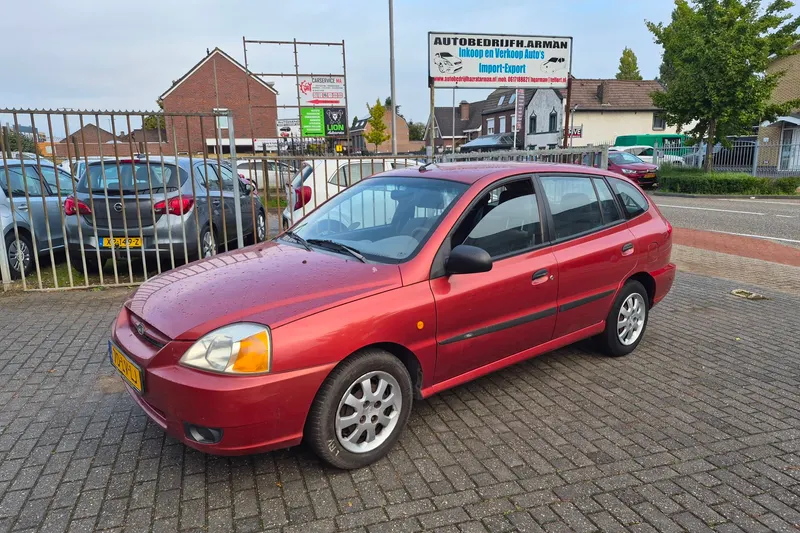 Kia Rio (2003)