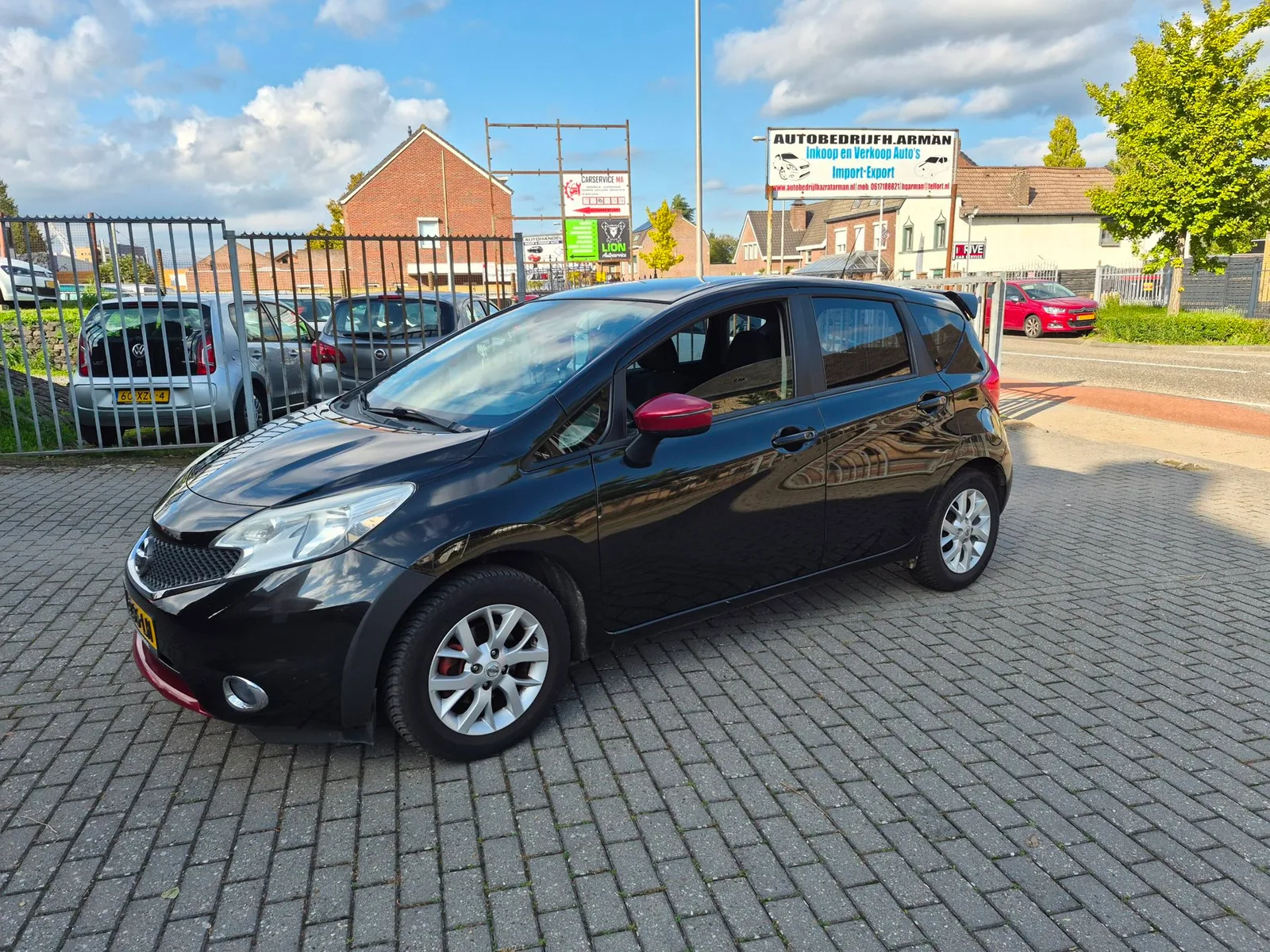 Nissan Note (2014) — foto 1