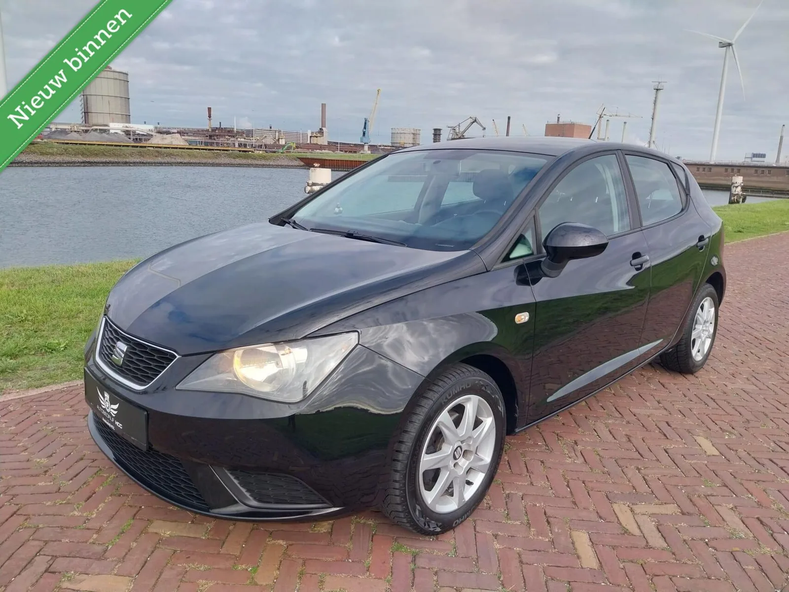 SEAT Ibiza (2015) — foto 1