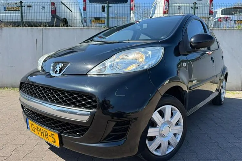 Peugeot 107 (2011)