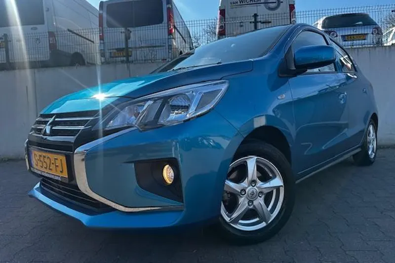 Mitsubishi Space Star (2023)